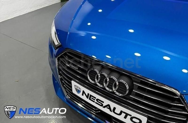 Käytetty Audi A3 204 HP (150 kW) 2020 Sininen Sedan