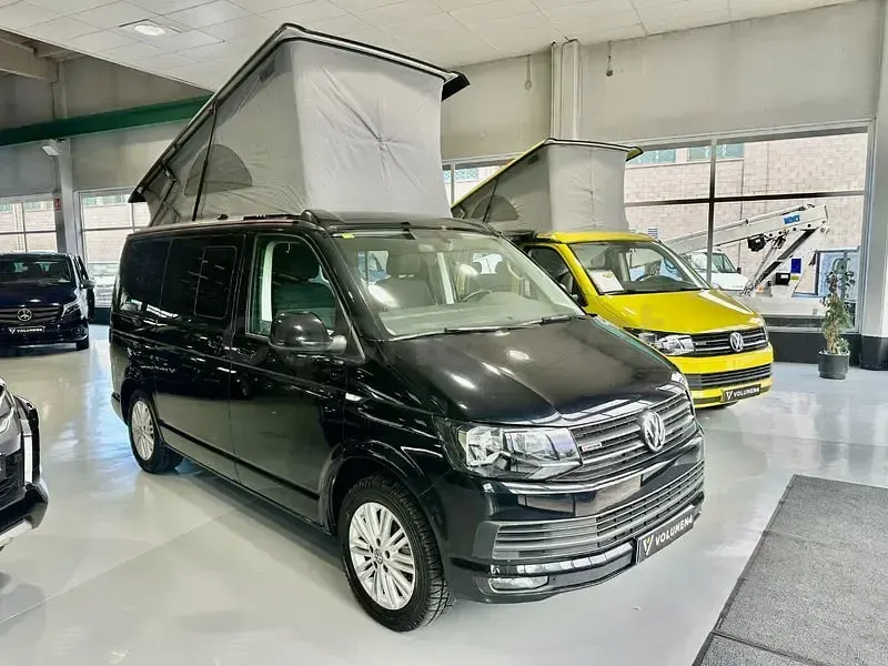 Usado VW California Beach 150 CV (110 kW) 2018 Negro Van