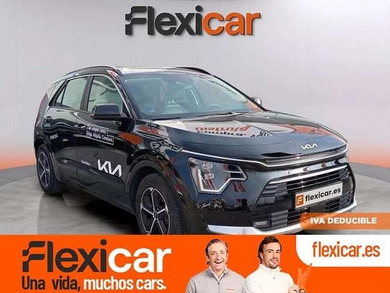 Usado Kia Niro 171 CV (125 kW) 2024 Negro SUV