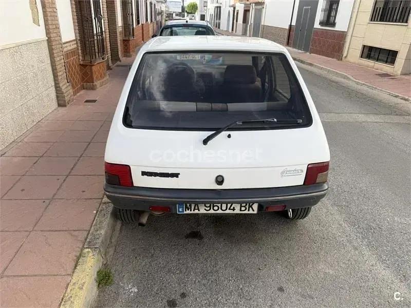 Usado Peugeot 205 60 CV (44 kW) 1996 Blanco Utilitario