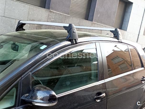 Usado VW Golf Plus Cross Highline 105 CV (77 kW) 2006 Granate Monovolumen