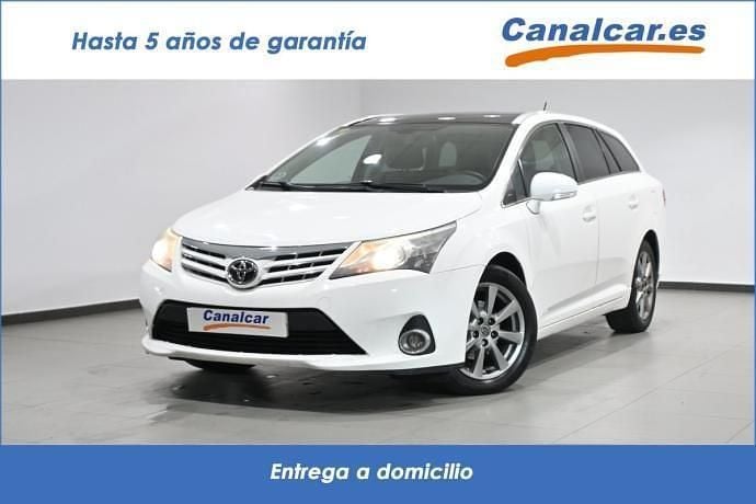 Blanco Usado 2013 Toyota Avensis Executive Familiar | 9191 € (Precio justo) - Imagen 1/4