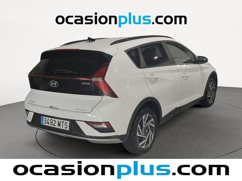 Usado Hyundai Bayon 102 CV (75 kW) 2024 Blanco SUV