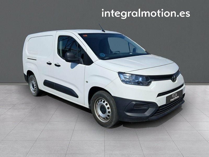 Usado Toyota Proace City City 130 CV (95 kW) 2020 Blanco Monovolumen