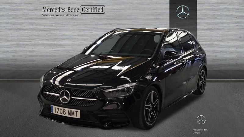 Negro noche Usado 2024 Mercedes B200 AMG line Monovolumen | 32.900 € (Precio justo) - Imagen 1/4