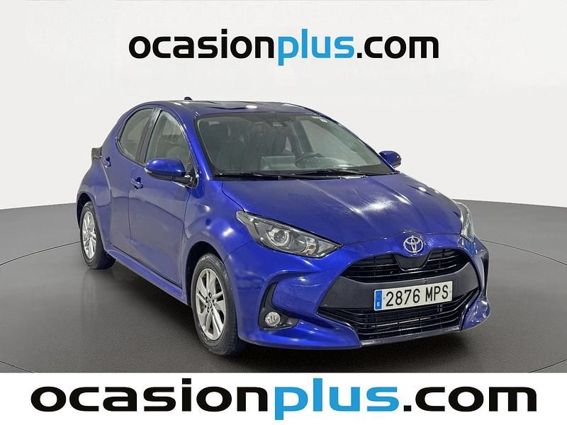Usado Toyota Yaris Edition 125 CV (91 kW) 2024 Azul Utilitario