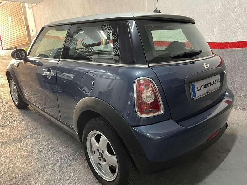 Usado Mini ONE 95 CV (69 kW) 2009 Azul Utilitario
