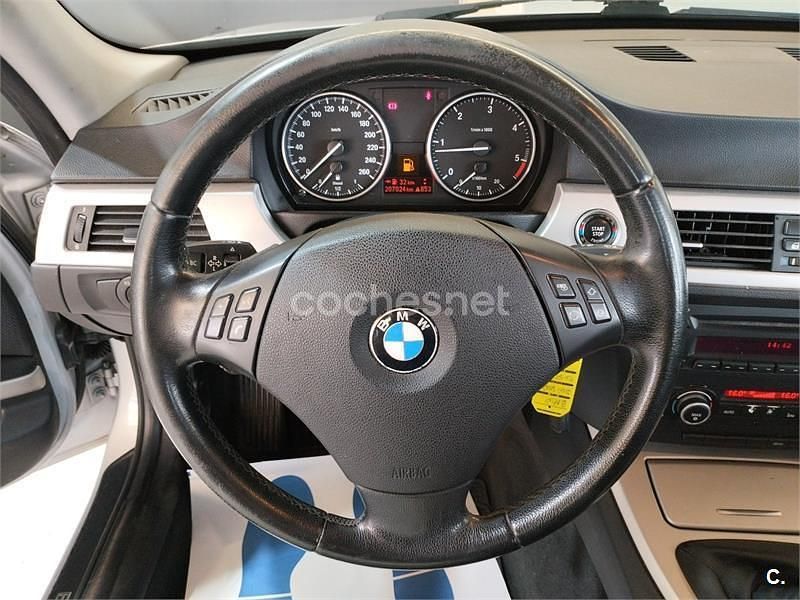 Occasion BMW 318 143 ch (105 kW) 2010 Gris Break