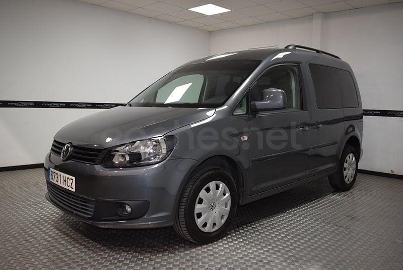 Usado VW Caddy Comfortline 102 CV (75 kW) 2011 Gris / plata Monovolumen