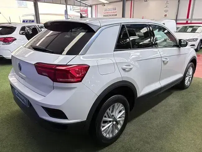 Usado VW T-Roc Edition 116 CV (85 kW) 2022 Blanco SUV