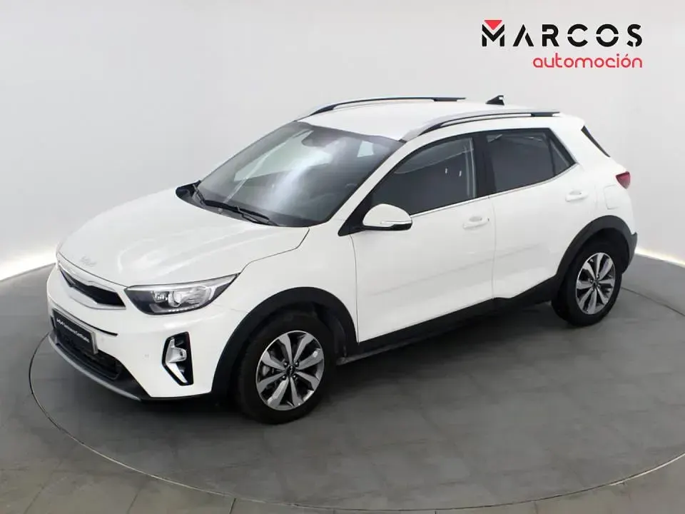 Usado Kia Stonic 100 CV (73 kW) 2025 SUV