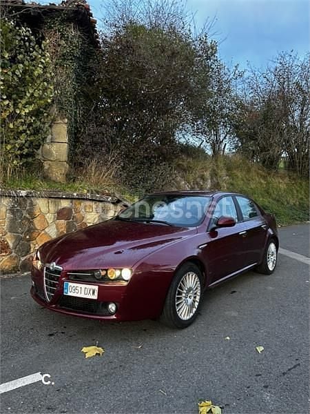 Granate Usado 2006 Alfa Romeo 159 Berlina | 3990 € (Precio justo) - Imagen 1/4