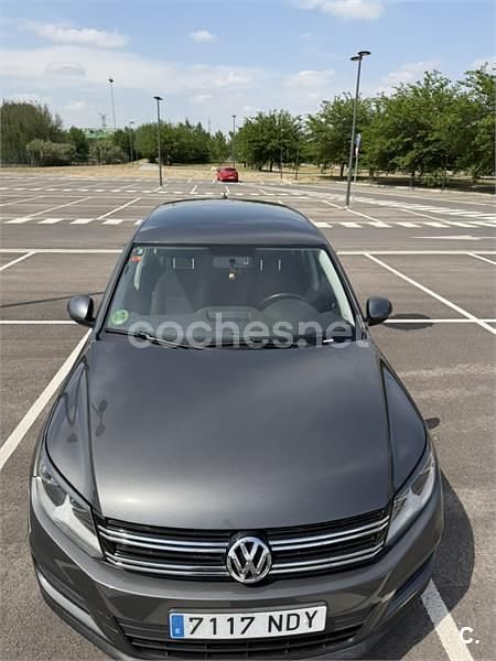 Usado VW Tiguan R-line 110 CV (80 kW) 2016 Gris / plata SUV