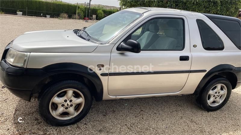 Gris / plata Usado 2001 Land Rover Freelander S SUV | 3100 € (Buen precio) - Imagen 1/2