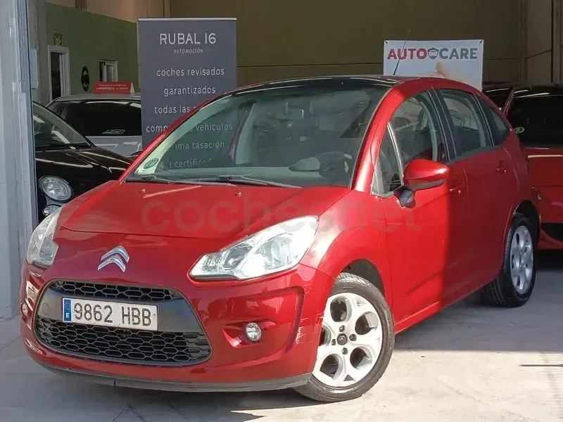 Usado Citroën C3 75 CV (55 kW) 2010 Granate Berlina