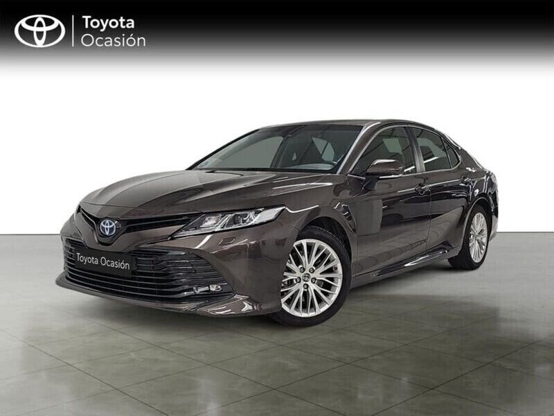 Usado Toyota Camry Advance 218 CV (160 kW) 2020 Marrón Berlina