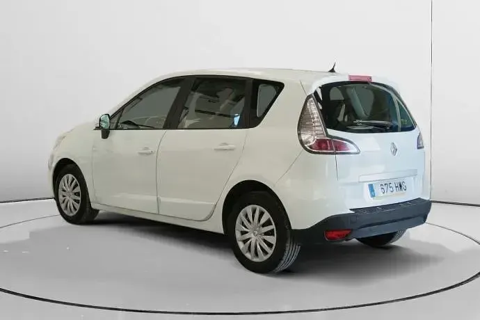 Usado Renault Scenic E-Tech Expression 110 CV (80 kW) 2014