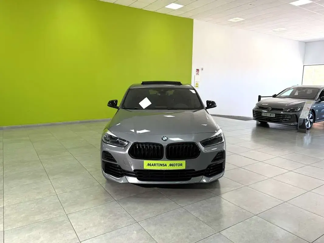 Usado BMW X2 Advantage 136 CV (100 kW) 2023 Gris SUV