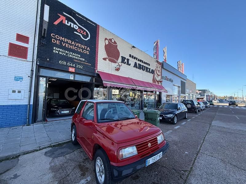 Usado Suzuki Vitara 80 CV (58 kW) 2000 Rojo SUV