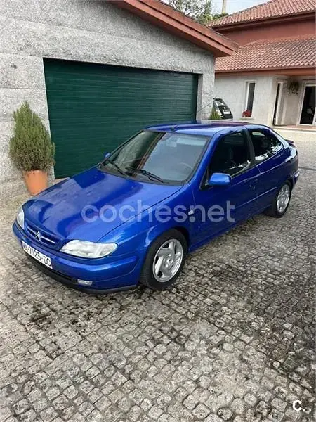 Usado Citroën Xsara 167 CV (122 kW) 2000 Azul Coupe