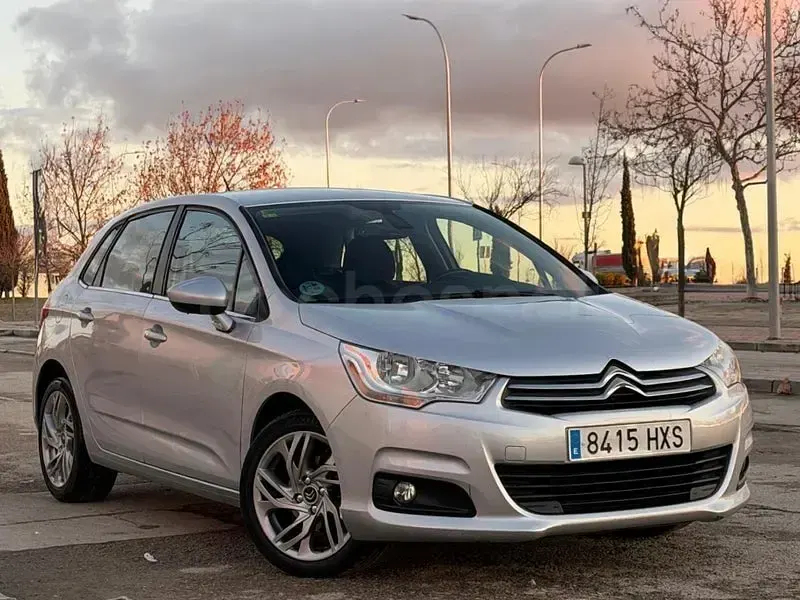 Usado Citroën C4 Exclusive 130 HP (95 kW) 2014 Preto Sedan