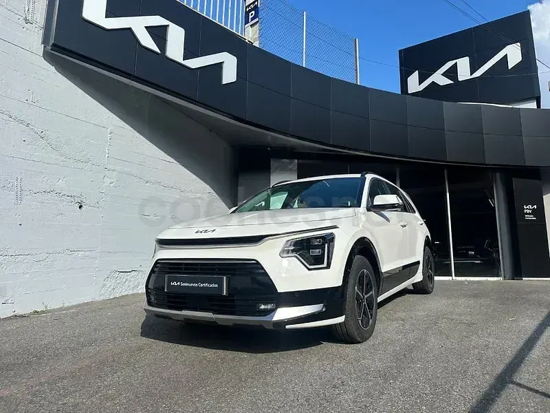 Usado Kia Niro 129 CV (94 kW) 2025 Blanco SUV