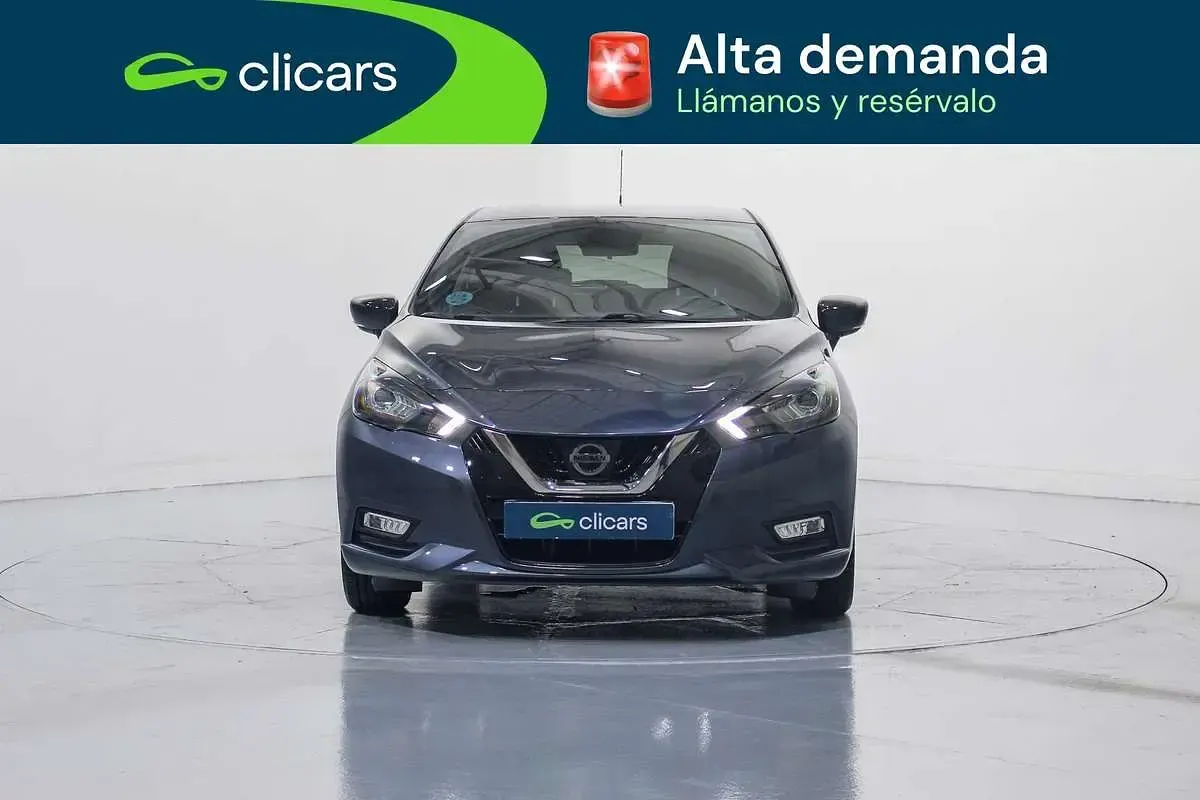 Usado Nissan Micra 92 CV (67 kW) 2021 Gris Utilitario
