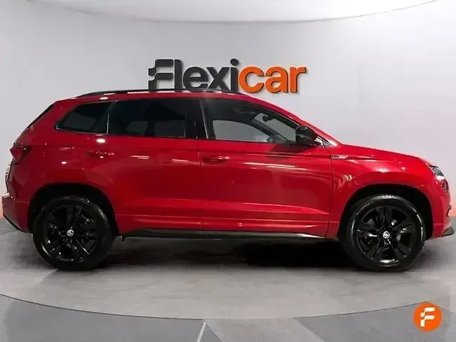 Usado Skoda Karoq 150 CV (110 kW) 2020 Rojo SUV