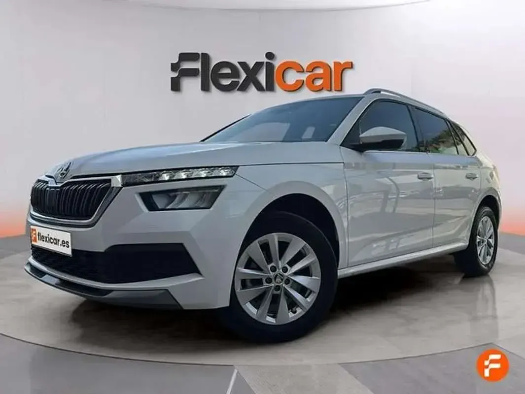 Usado Skoda Kamiq Active 116 CV (85 kW) 2023 Blanco SUV