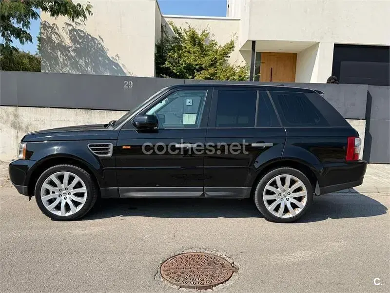 Usado Land Rover Range Rover Sport HSE 190 CV (139 kW) 2008 Negro SUV