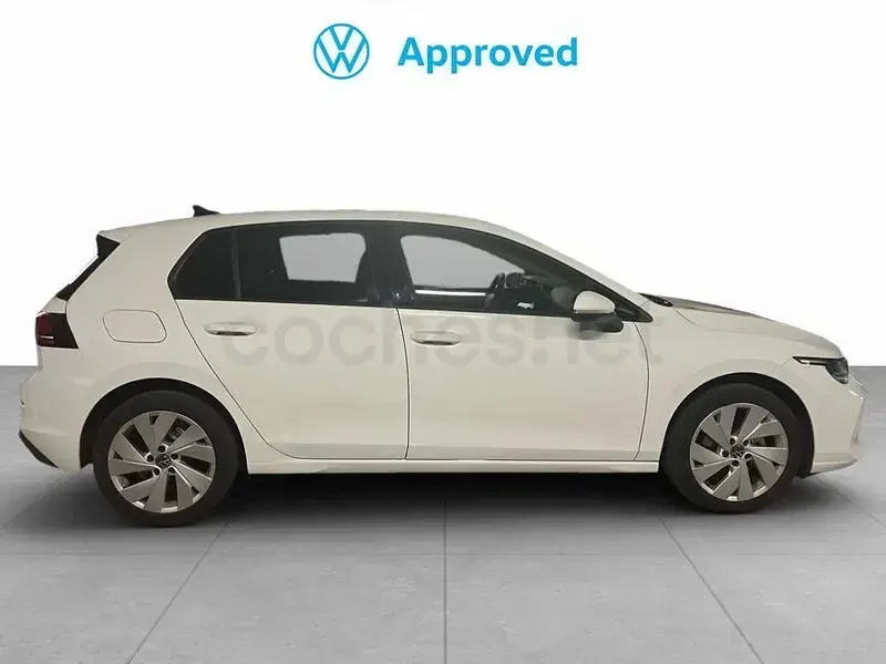 Usado VW Golf VIII 115 CV (84 kW) 2024 Blanco Berlina
