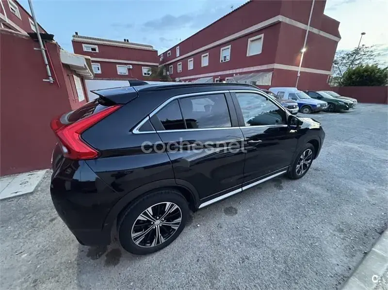 Usado Mitsubishi Eclipse Cross Edition 163 CV (119 kW) 2021 Negro SUV