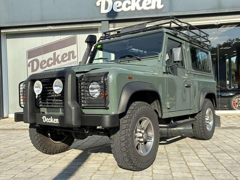 Usado Land Rover Defender 122 CV (89 kW) 2012 Verde Familiar