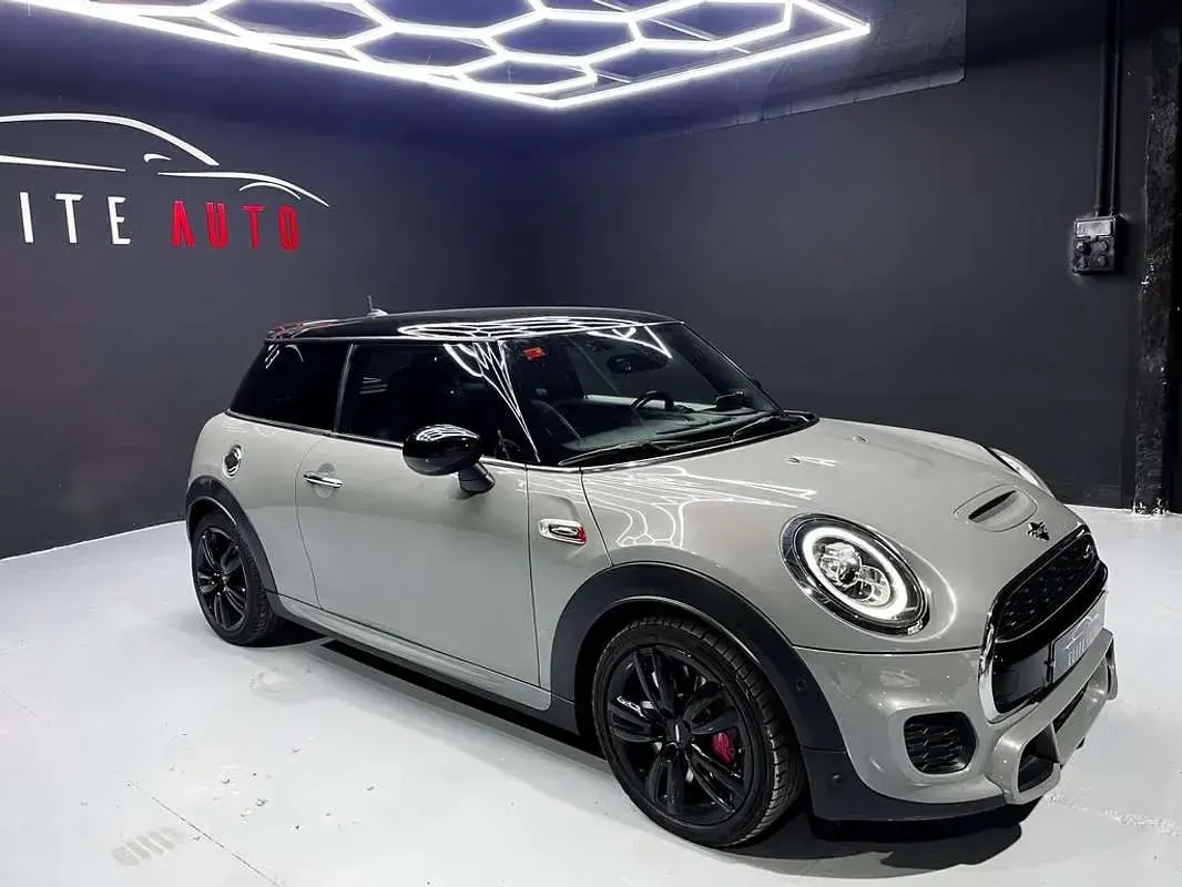 Usado Mini John Cooper Works 231 CV (169 kW) 2020 Gris Utilitario