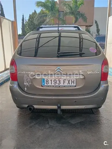 Usado Citroën Xsara Picasso Exclusive 92 CV (67 kW) 2007 Beige Monovolumen