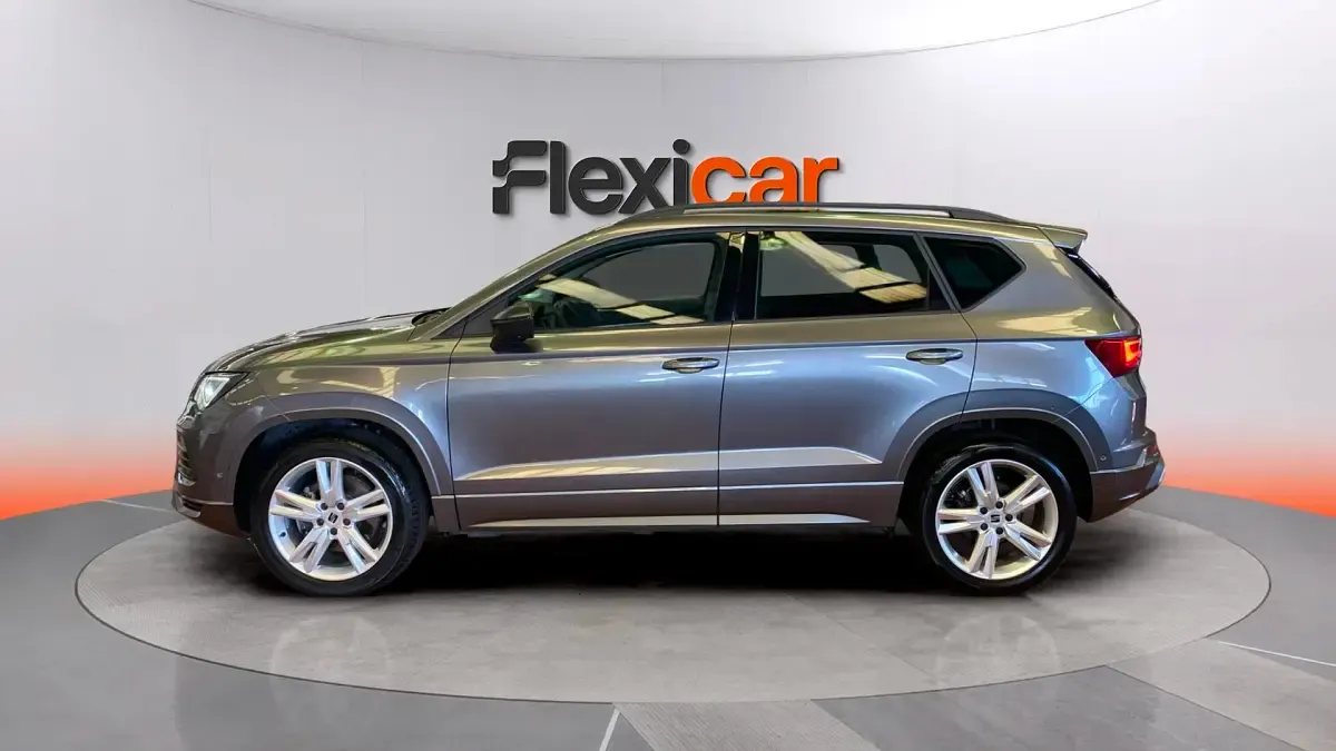 Usado Seat Ateca FR 150 CV (110 kW) 2023 Gris SUV