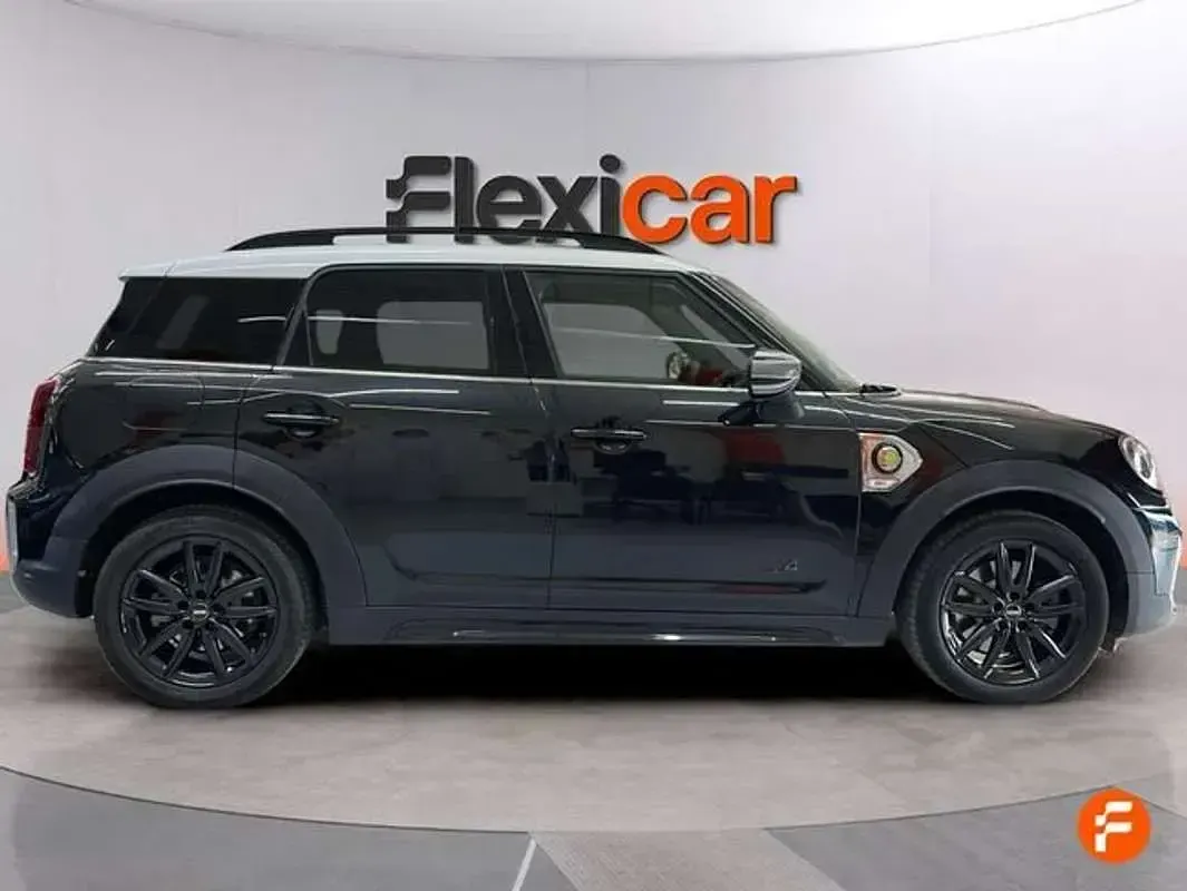 Usado Mini Cooper Countryman 220 CV (161 kW) 2022 Negro SUV