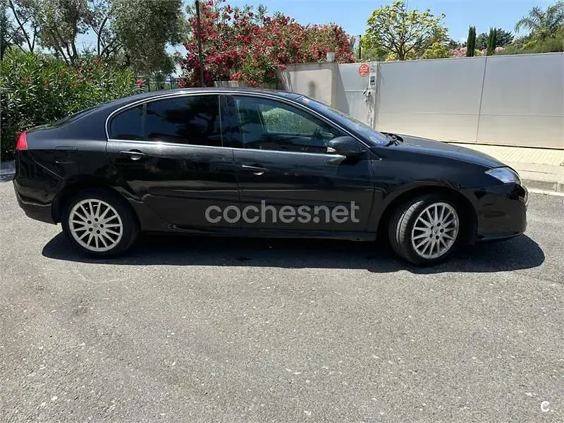 Usado Renault Laguna III Privilege 150 CV (110 kW) 2008 Negro Berlina