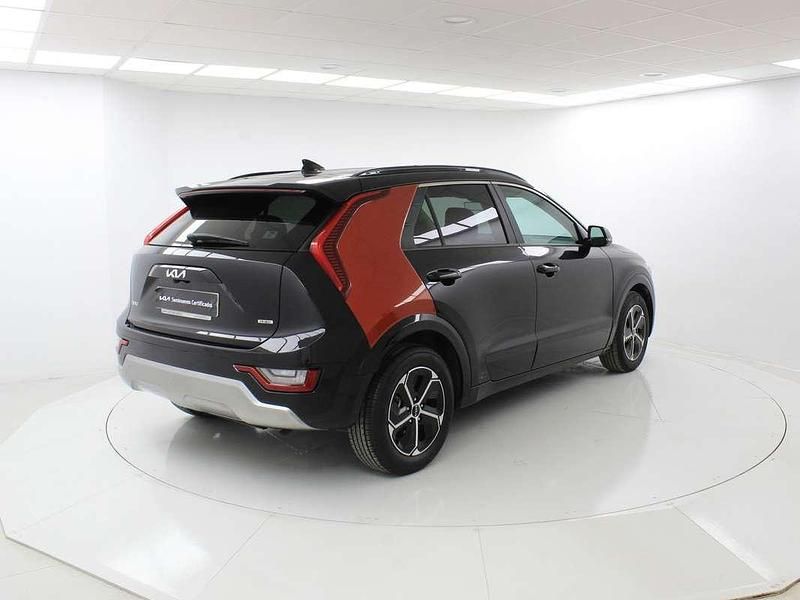 Usado Kia Niro 184 CV (135 kW) 2024 Negro SUV