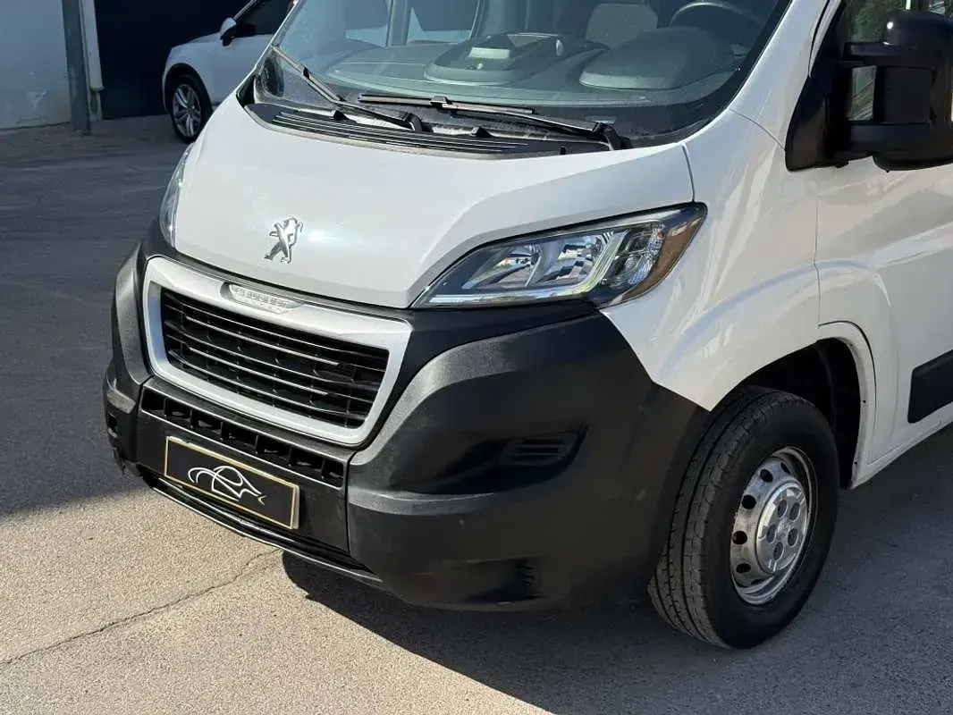 Usado Peugeot Boxer S 120 CV (88 kW) 2024 Blanco Van