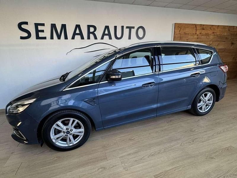 Gris Usado 2022 Ford S-MAX Titanium Monovolumen | 24.100 € (Precio justo) - Imagen 1/4