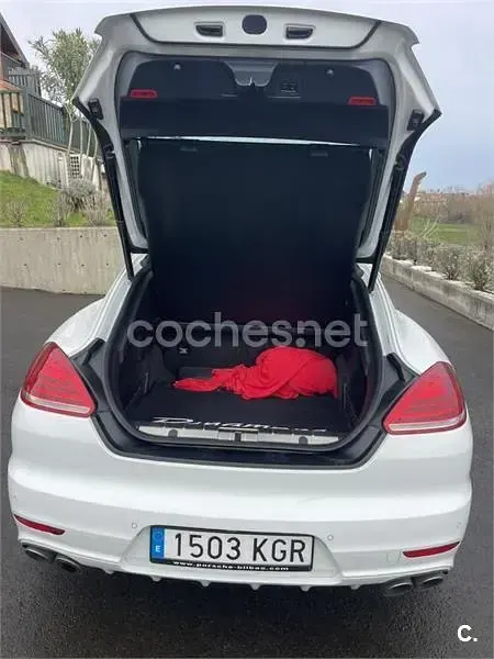 Usado Porsche Panamera 310 CV (228 kW) 2014 Blanco Utilitario