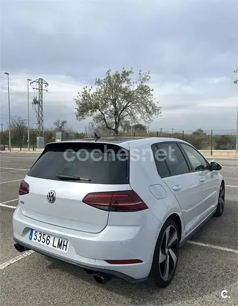 Usado VW Golf VII GTI 245 CV (180 kW) 2017 Blanco Berlina