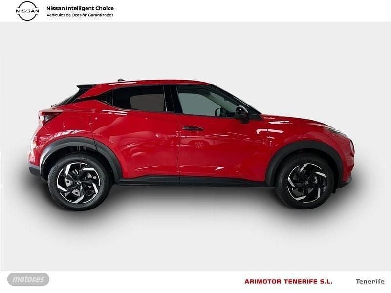 Usado Nissan Juke Acenta 114 CV (83 kW) 2024 Yokohama red sólido SUV