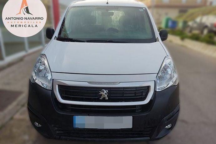 Usado Peugeot Partner Tepee Access 75 CV (55 kW) 2017 Monovolumen