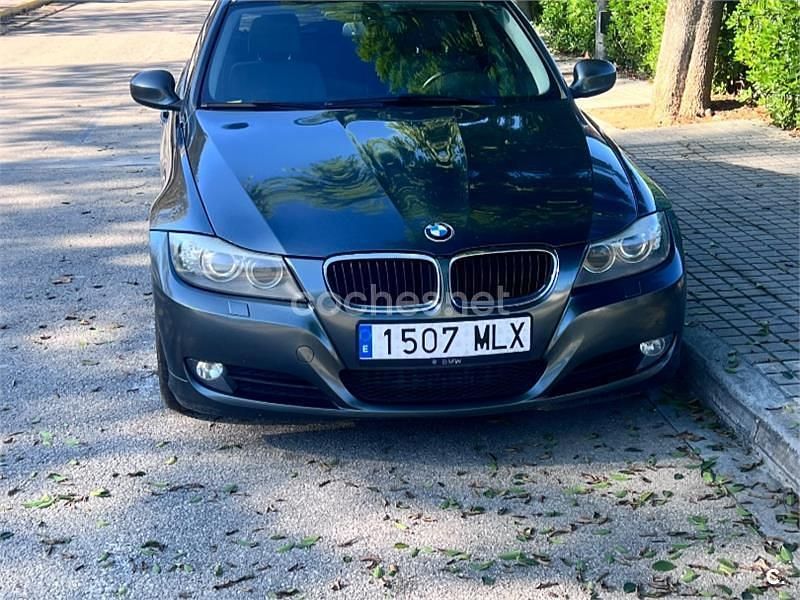 Gris / plata Usado 2011 BMW 320 Efficient Dynamics Familiar | 5300 € (Precio justo) - Imagen 1/4