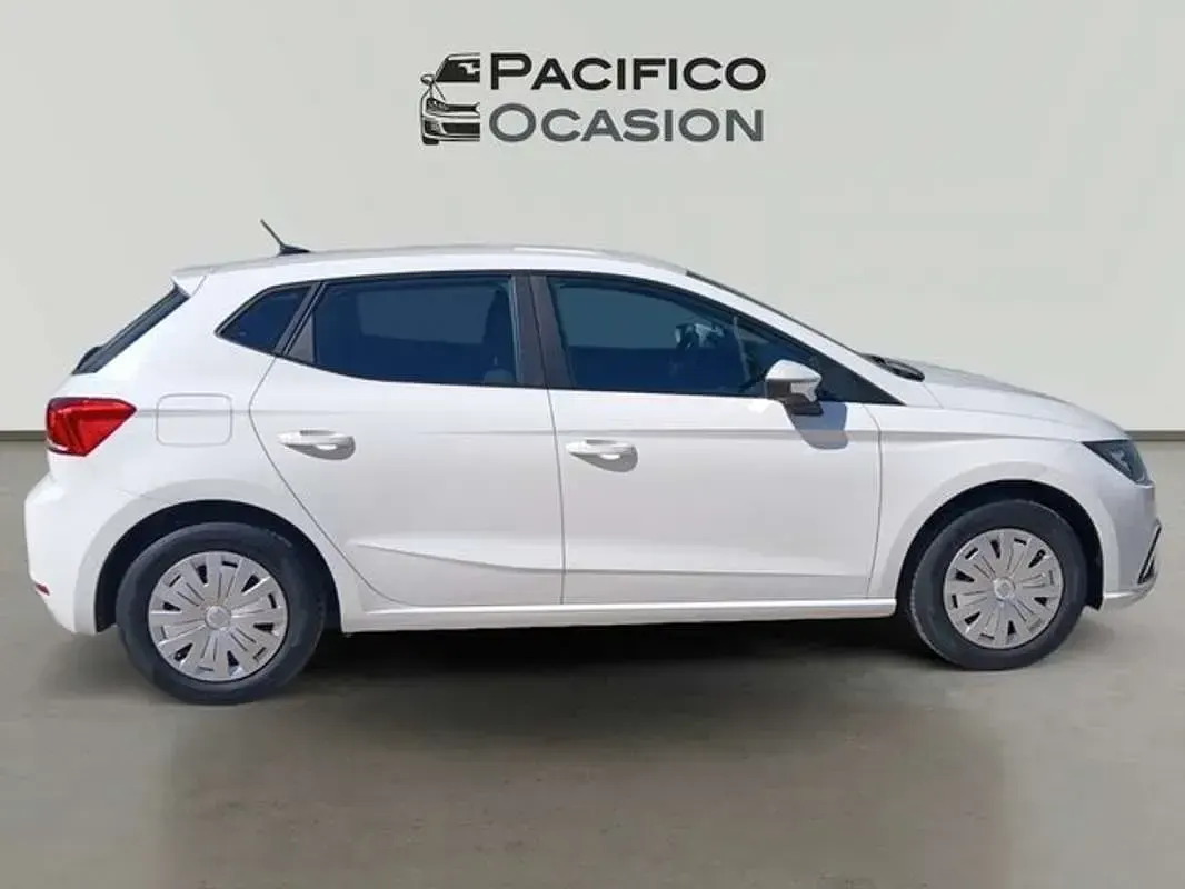 Usado Seat Ibiza Reference 80 CV (58 kW) 2023 Blanco Utilitario