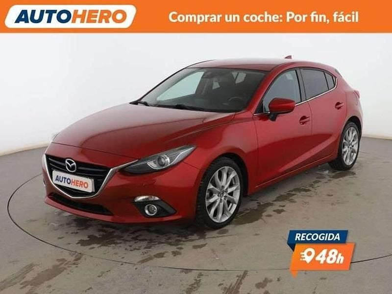 Usado Mazda 3 Luxury 120 CV (88 kW) 2016 Rojo Utilitario