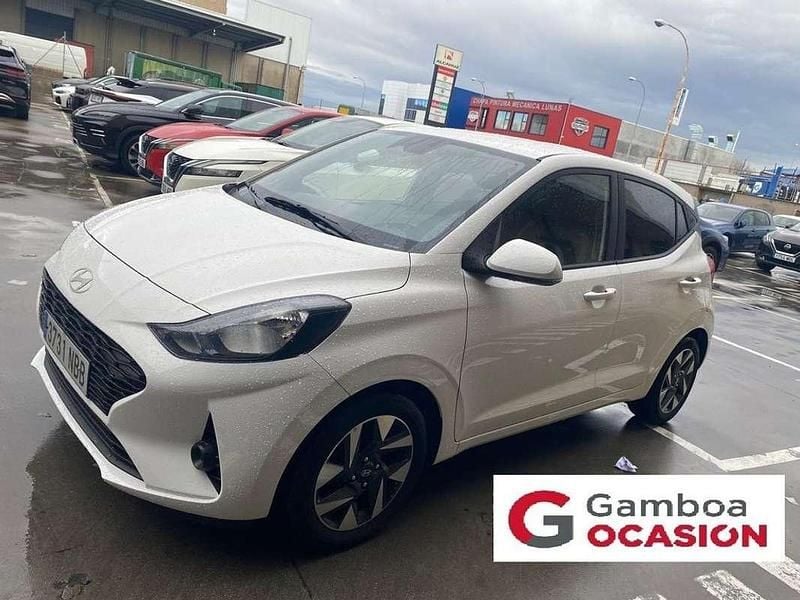 Usado Hyundai i10 67 CV (49 kW) 2025 Blanco Utilitario