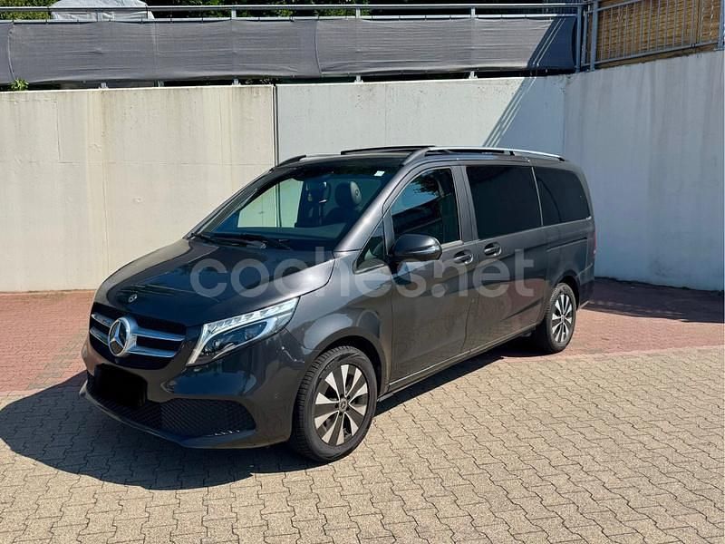 Negro Usado 2023 Mercedes V300 Exclusive Monovolumen | 58.990 € (Super precio) - Imagen 1/4
